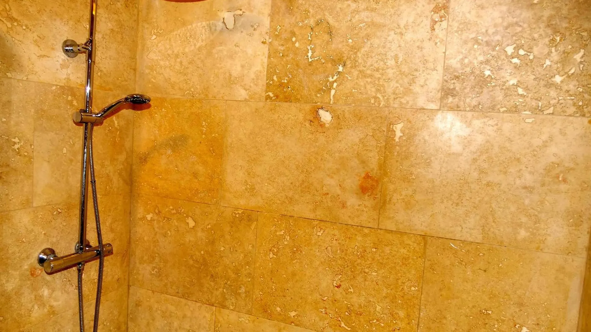 Ultra Deluxe Versace Apartment Near Sheffield 로더럼 0*,