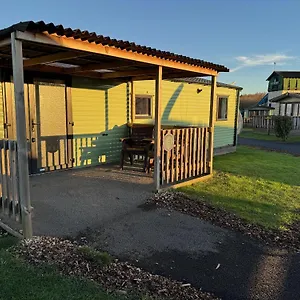 Hotel Gulliver's Valley, M1, Jct 31, Rotherham